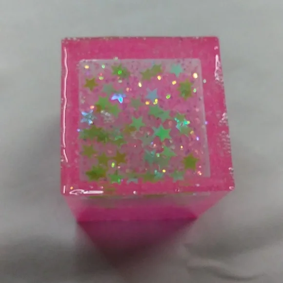 New Handmade Pencil/Candle Holder with Vanilla Tea Light Candle - Picture 3 of 6